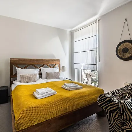 Rent Like - Biskupia 6 *